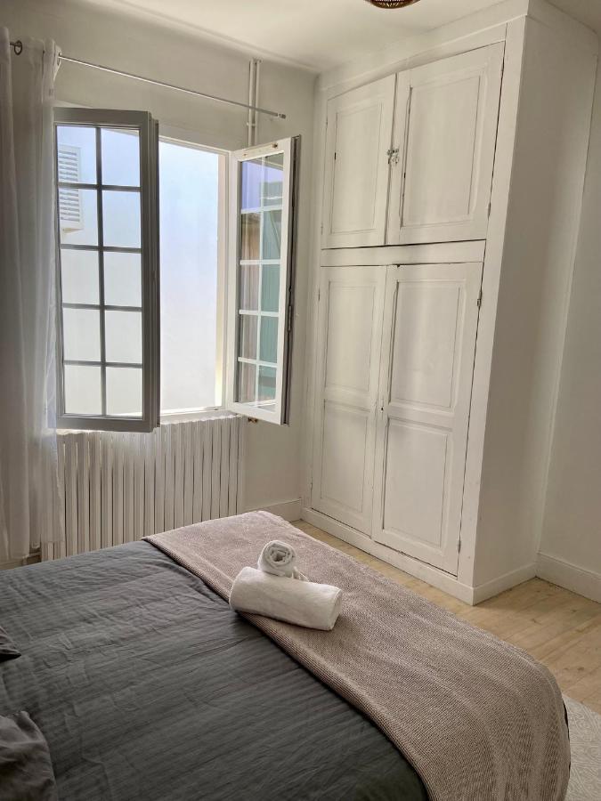אנגלה Agreable Maison De Ville Avec Une Belle Terrasse מראה חיצוני תמונה